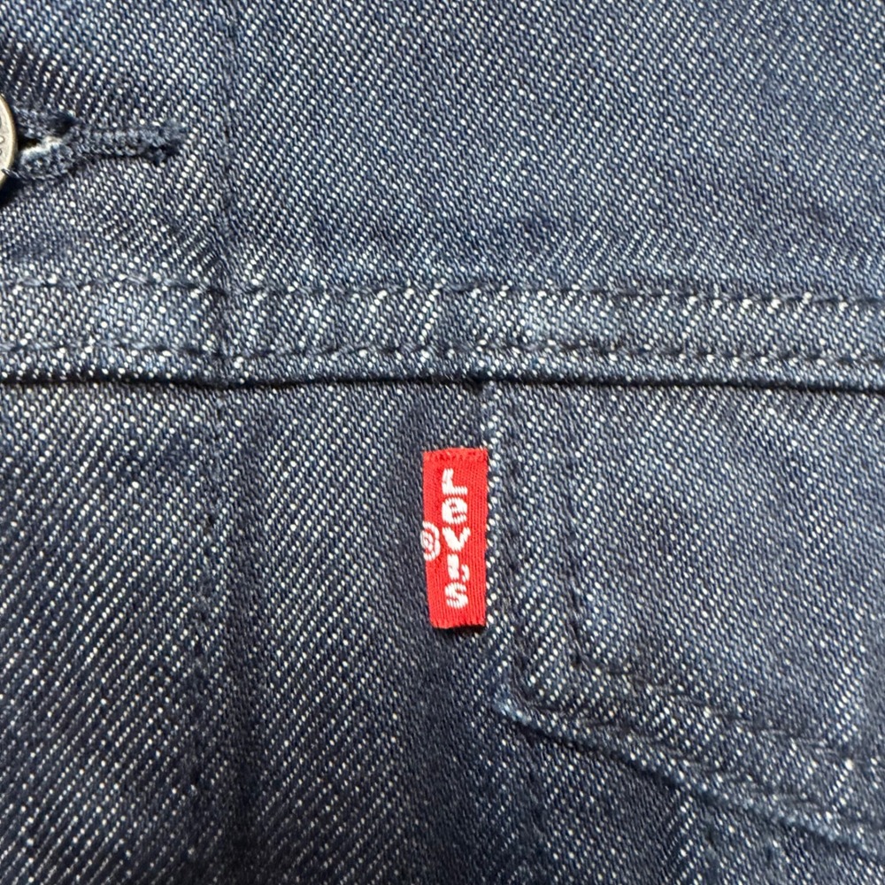 Levi's Trucker Jacket Men Large Dark Indigo Blue Standard Fit Denim Coat New - Picture 3 of 9